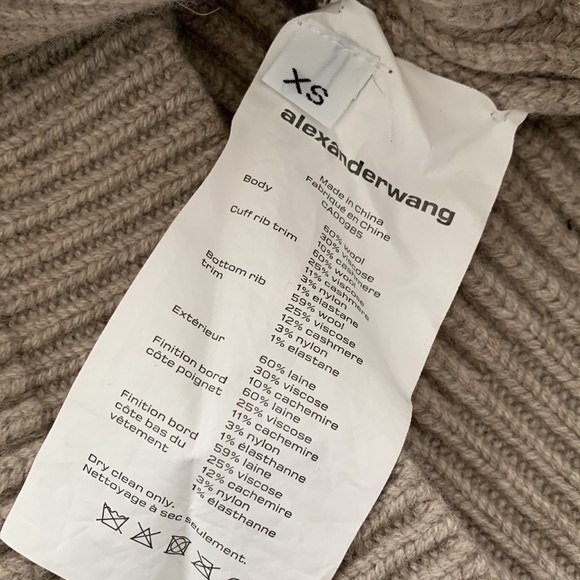 Worn one Alexander Wang ribbed beige wool cashmere blend draped neck swe… - Picture 6 of 7